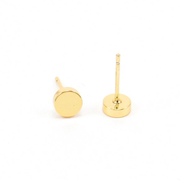 Gold Circle Stud Earrings Small Flat Discs Unisex - Picture 4 of 4